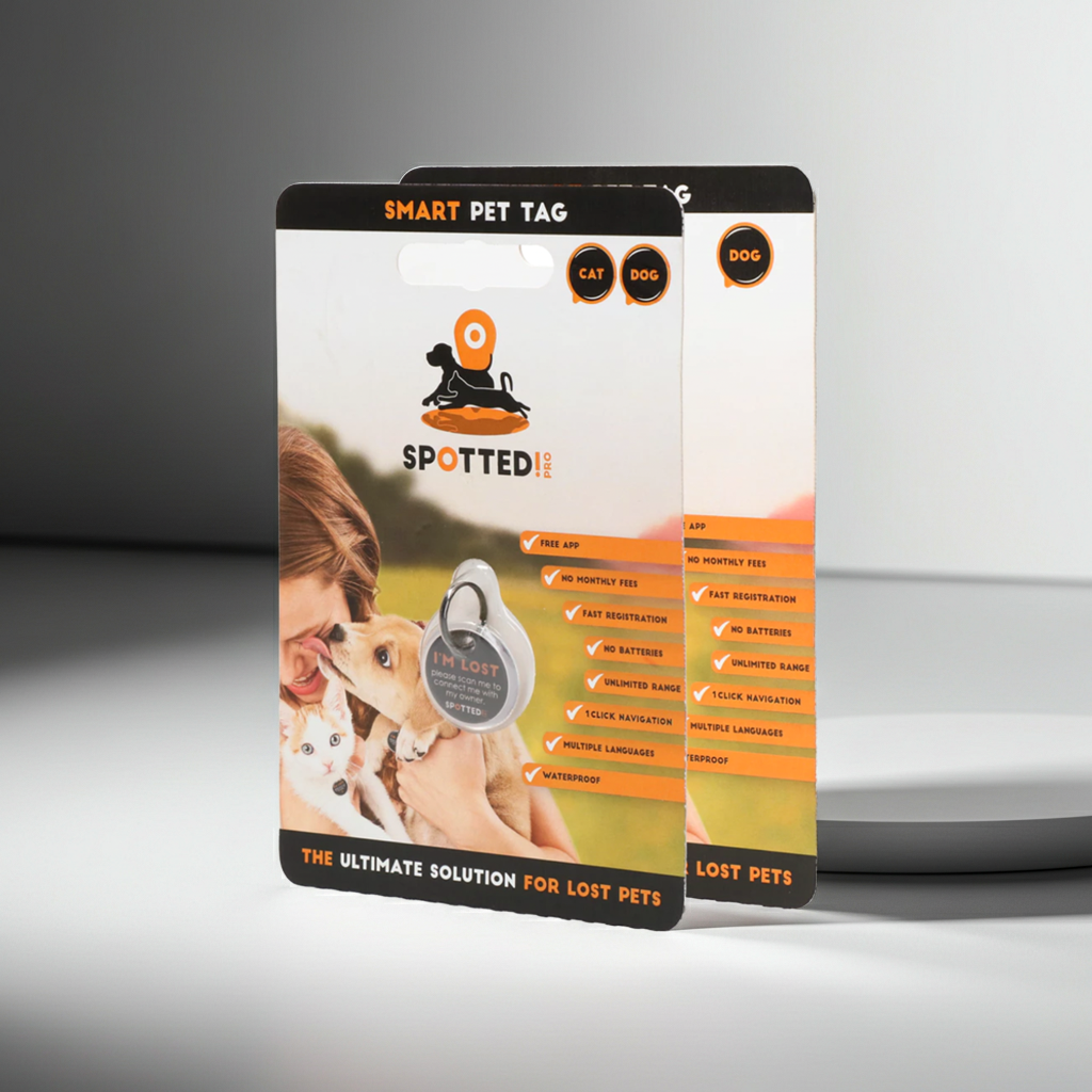 Sicherheits-Pet-Tag von FitStart Pets für Hund und Katze – moderner Tieranhänger mit App-Anbindung für den Alltag.